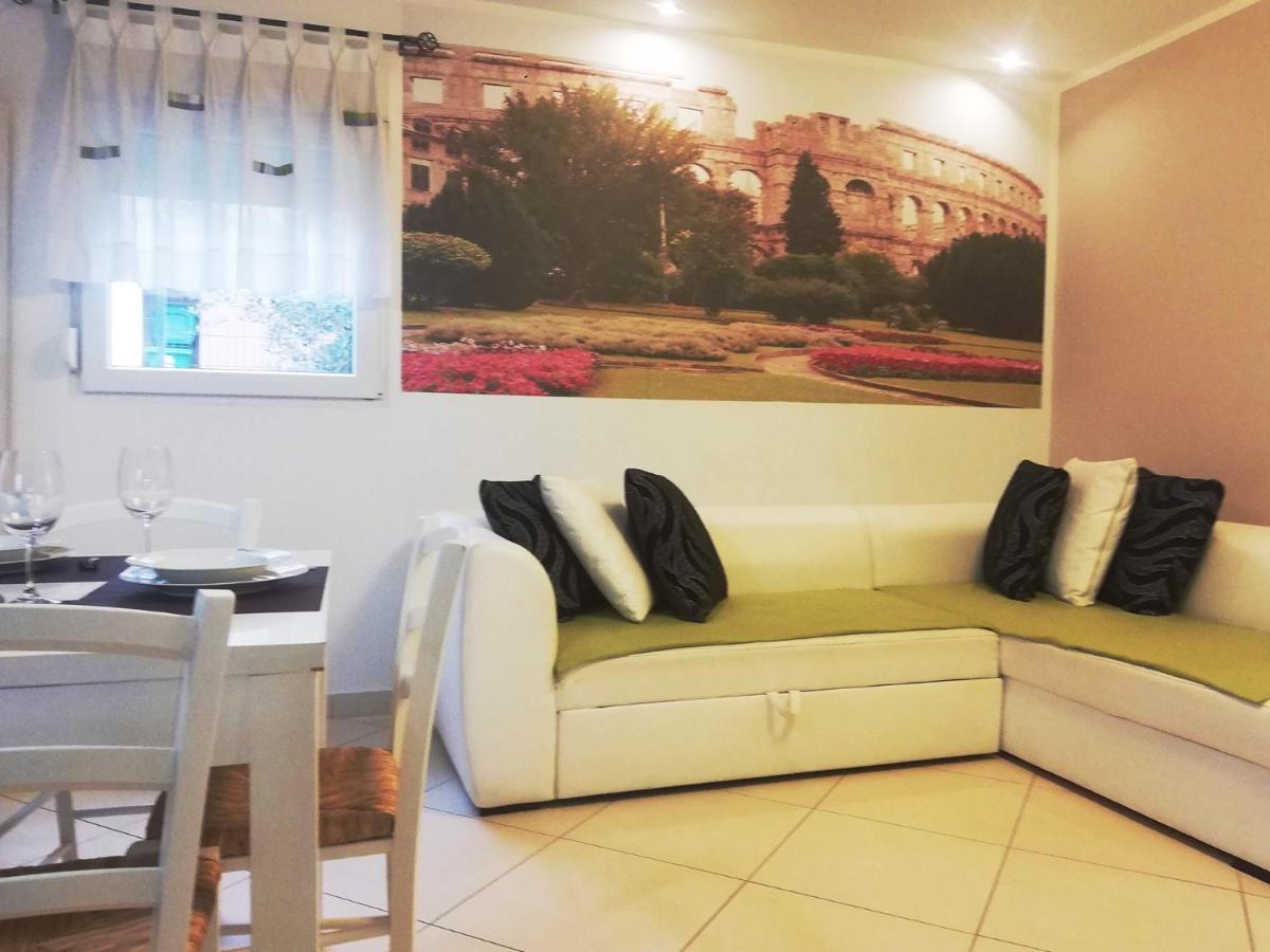 Holiday Home Tanja Pula Zewnętrze zdjęcie